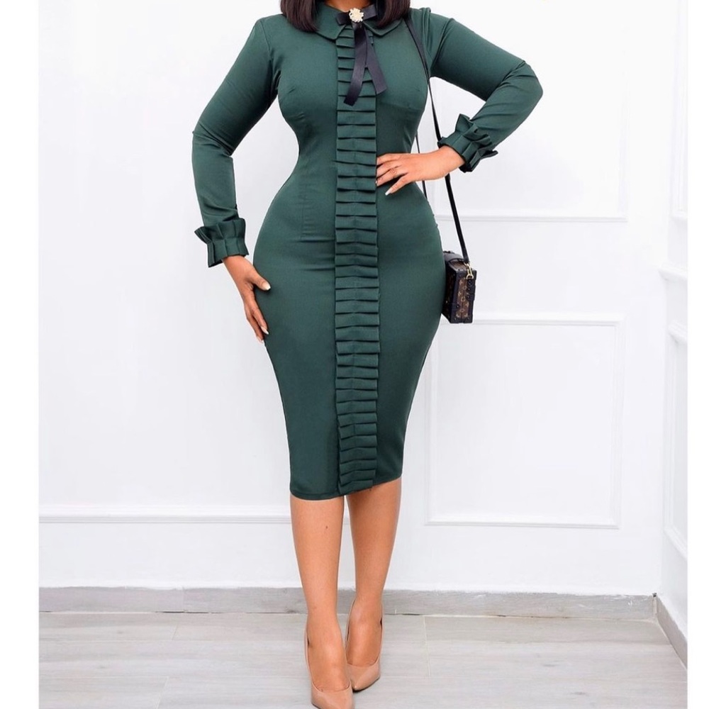 Green midi collared career dress
